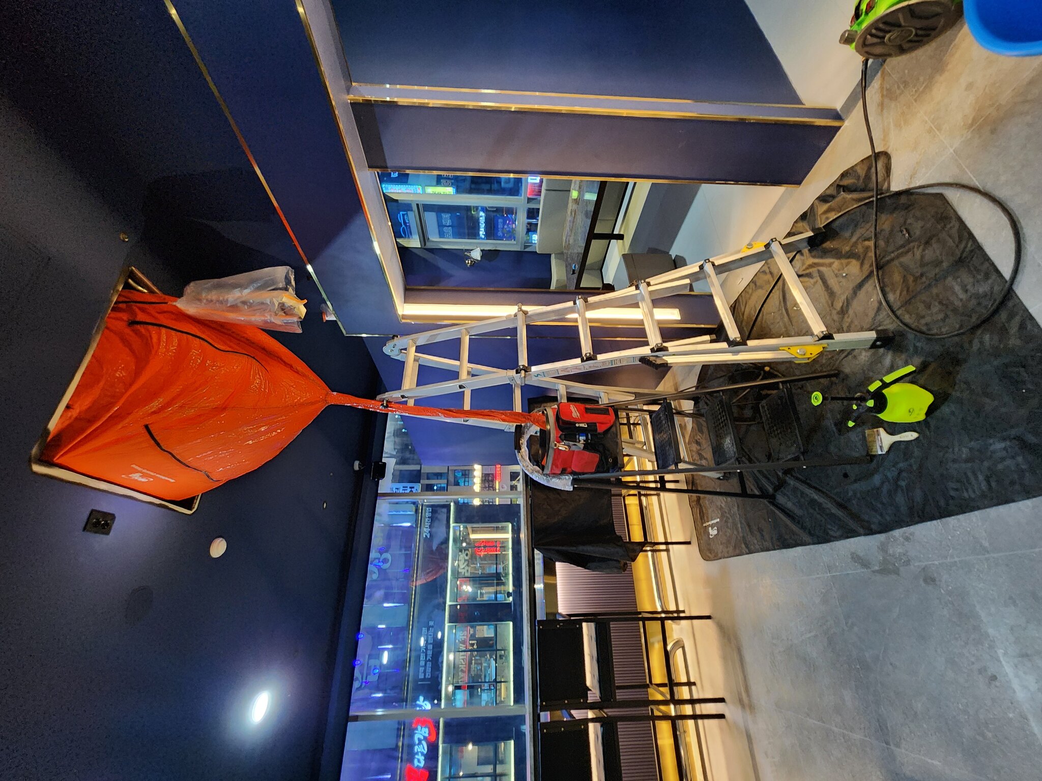 에어컨 청소 작업