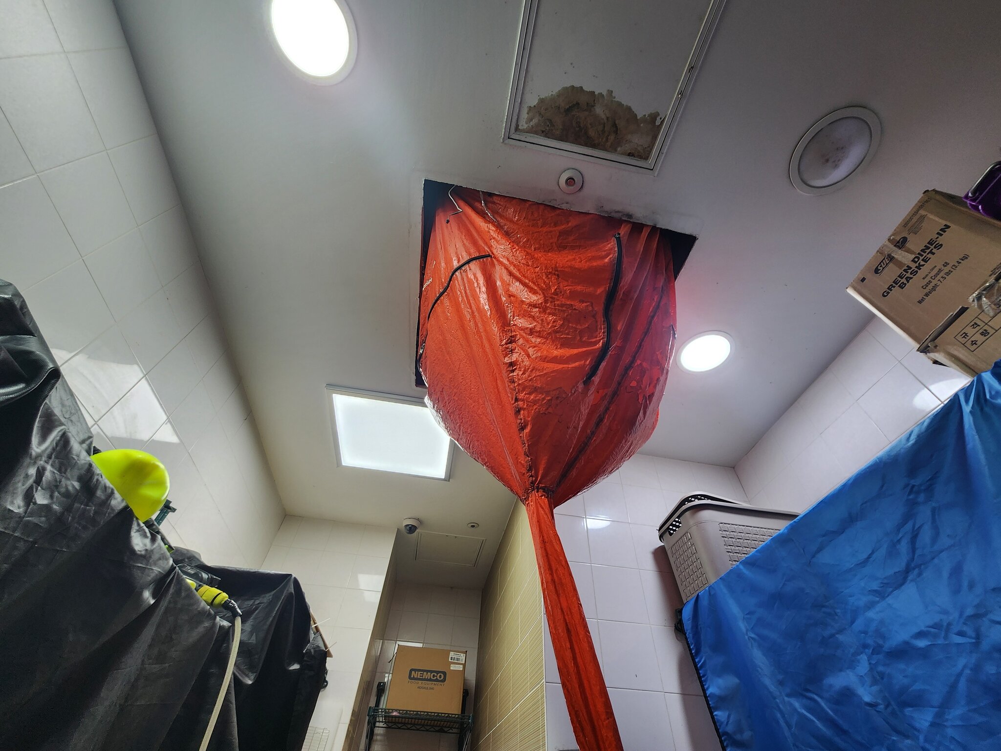 에어컨 청소 작업