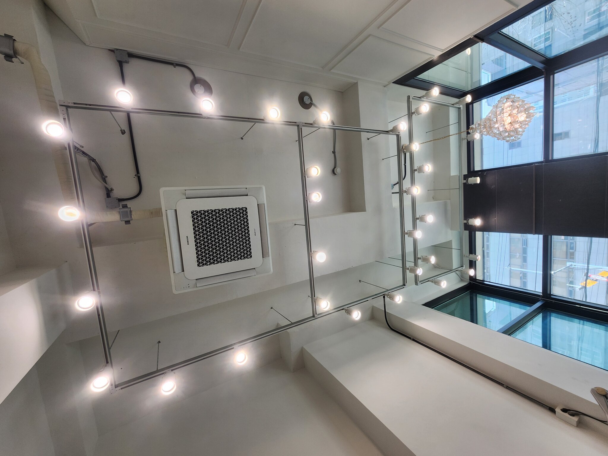 에어컨 청소 작업