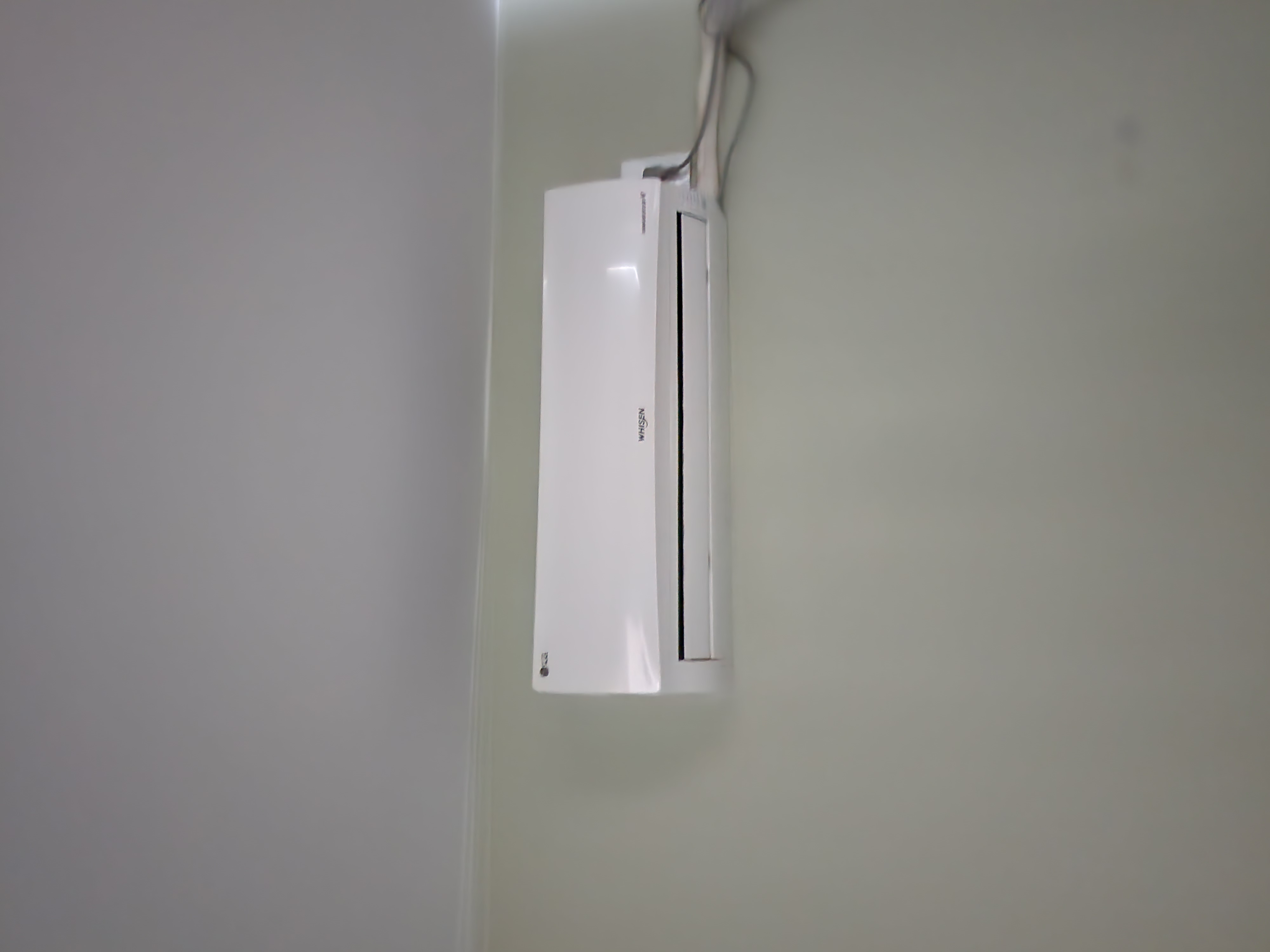 에어컨 설치 작업