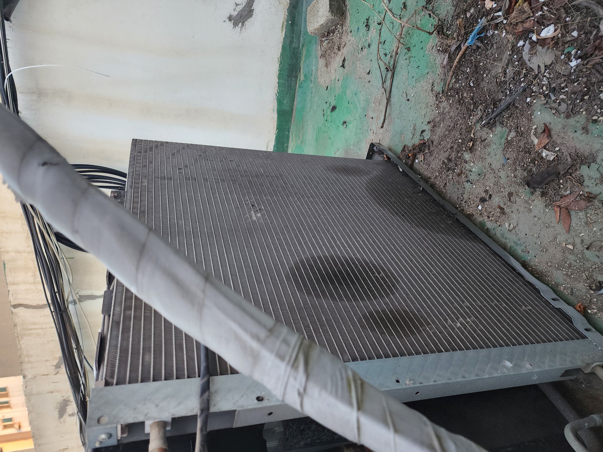 에어컨 수리 작업