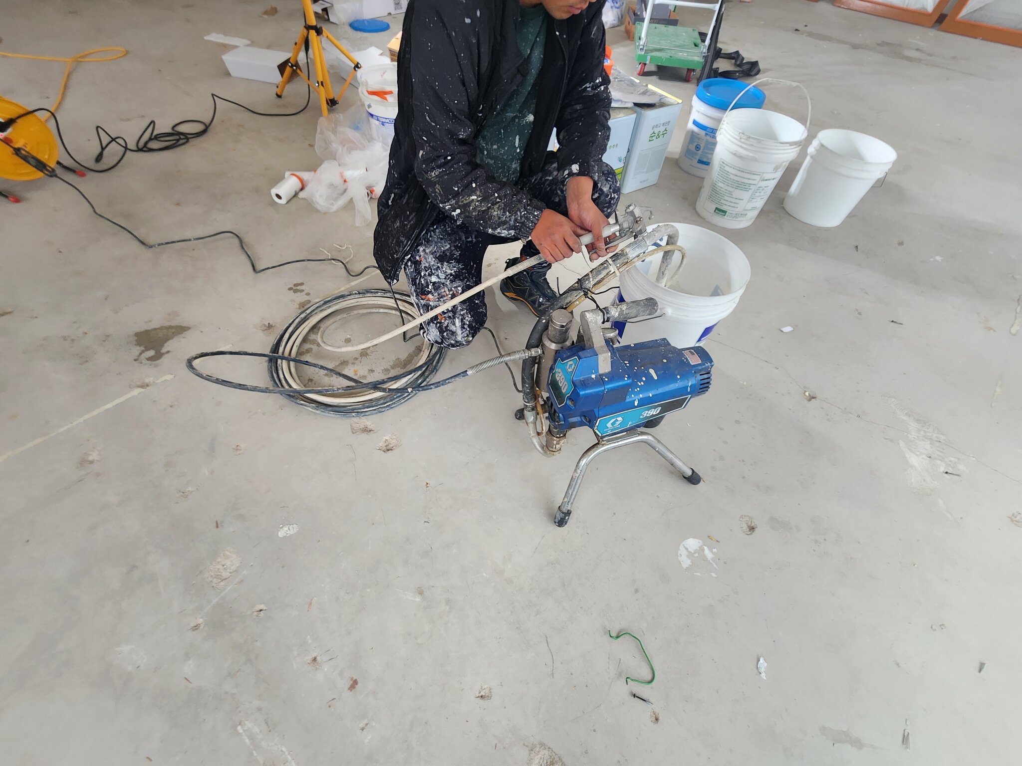 탄성코트/페인트 시공 작업